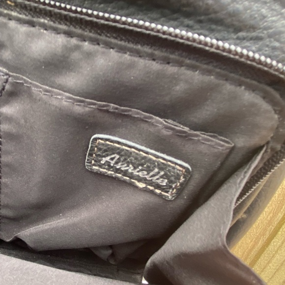 Aurielle Leather Shoulder Bag​​ - Picture 3 of 6